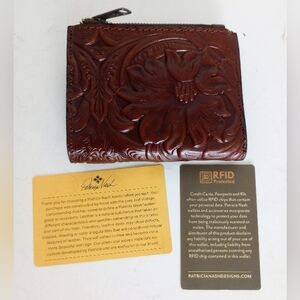 Patricia Nash British Tan Small Bifold Tooled Leather Floral Wallet